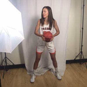 Meet your Posher, Megan